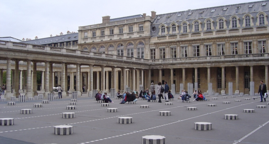 Carlos Palais Royal 880x480
